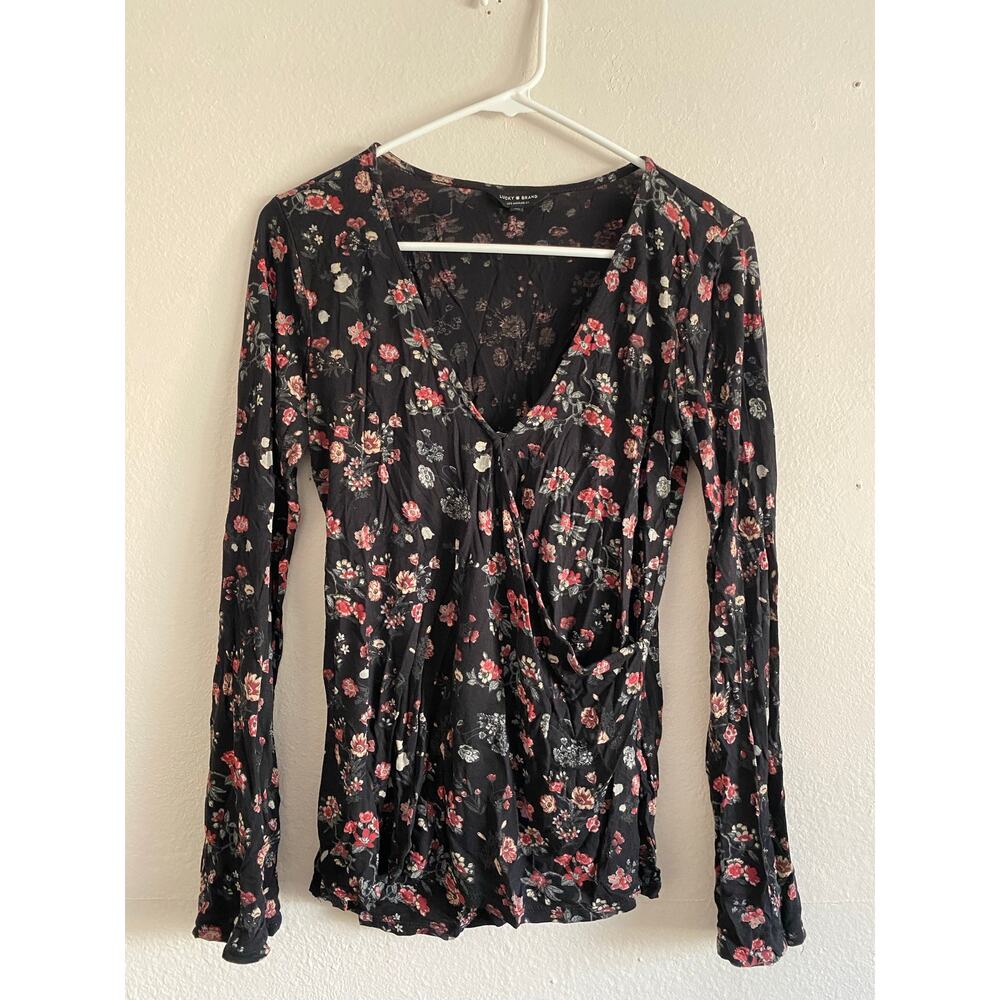 Lucky Brand Floral V Neck long sleeve M